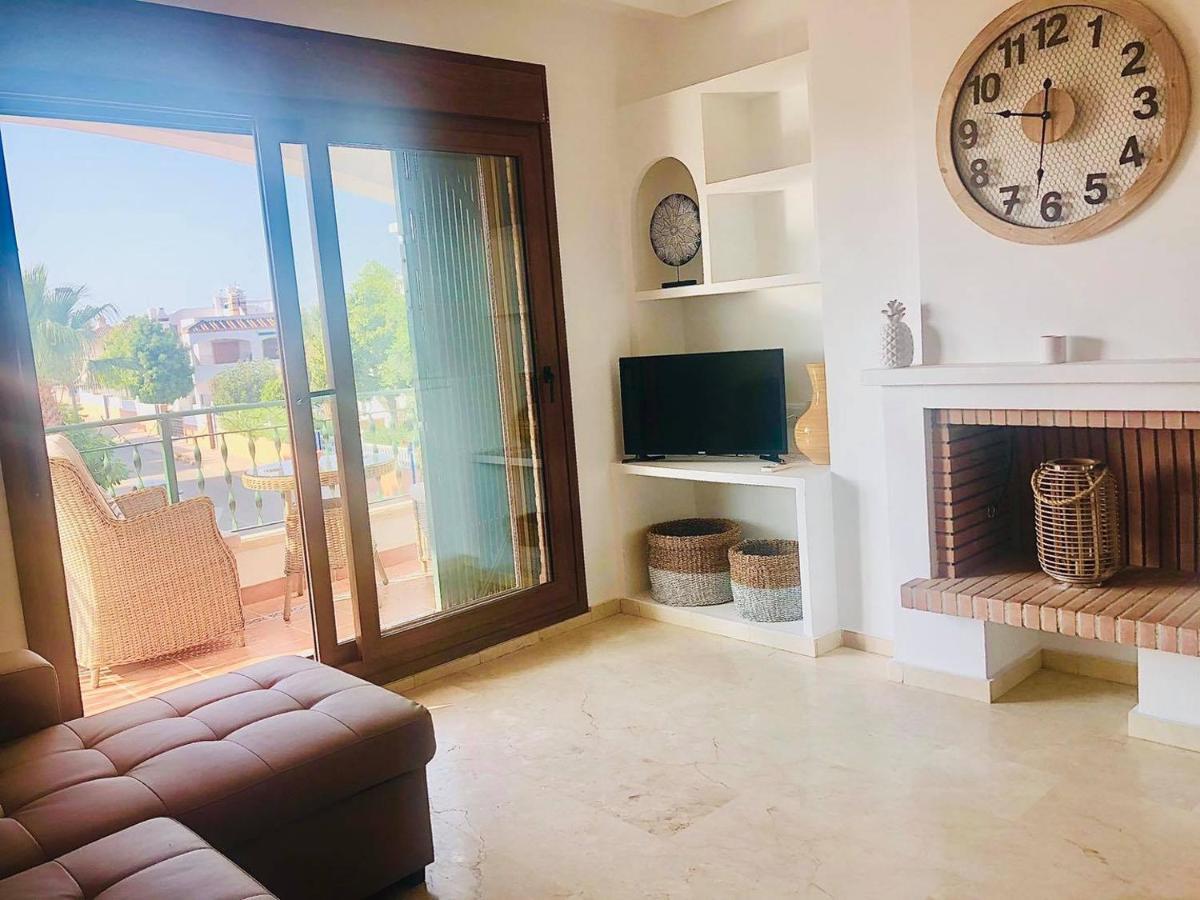 Casa Beth Villamartin 2 Bedroom/ 2 Bathroom With Pool โอริอุเอลา ภายนอก รูปภาพ